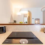 Stylish Apartment-near Corso Como-metro Garibaldi * מילאנו
