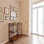 Stylish Apartment-near Corso Como-metro Garibaldi * מילאנו